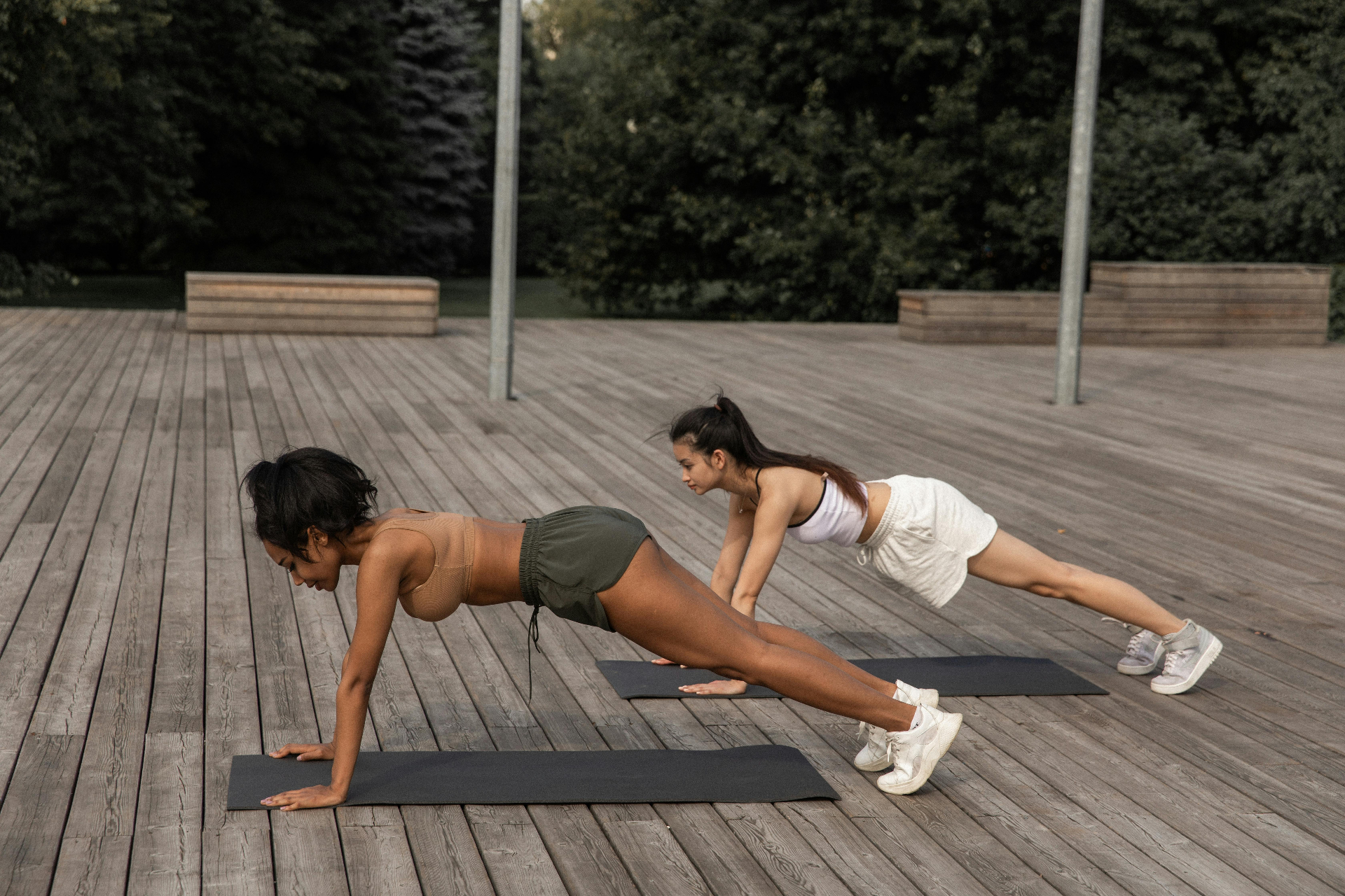 Mulher em movimento — Método Shape 12M